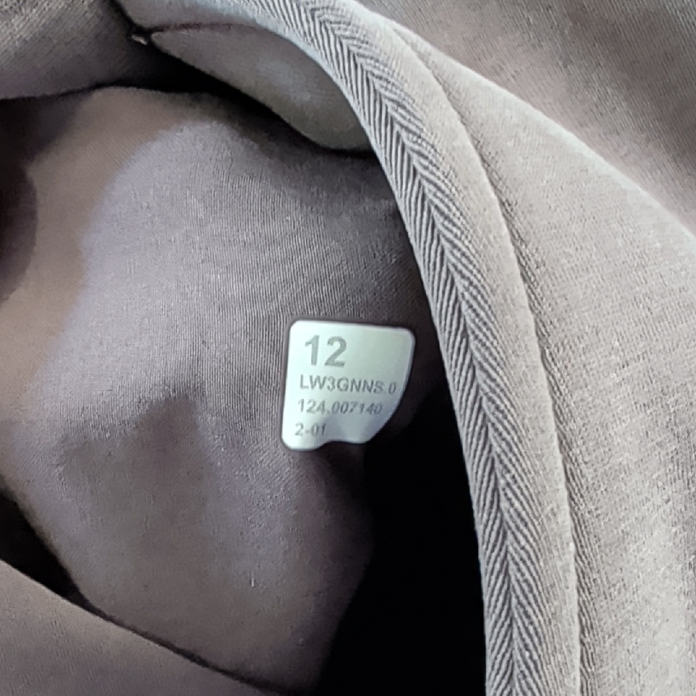Lululemon Softstreme Cinch-Waist Full-Zip Jacket Espresso EUC - Picture 8 of 8
